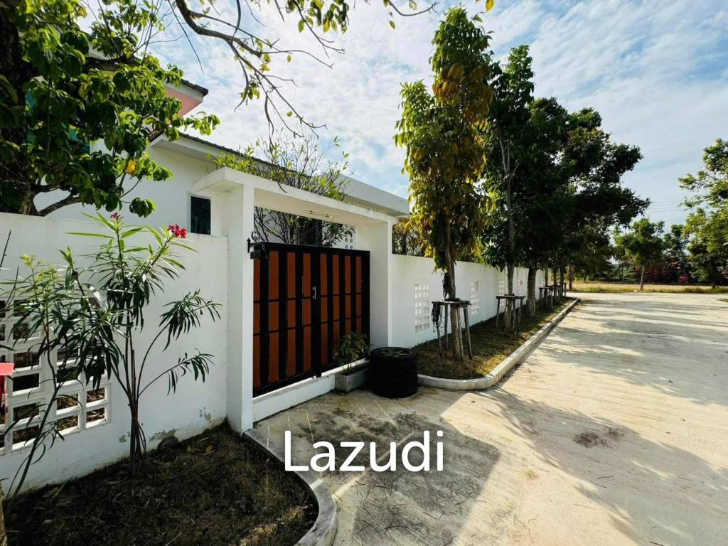 952 ตร.ม 4 เตียง 2 อาบน้ำ วิลล่า For ขาย