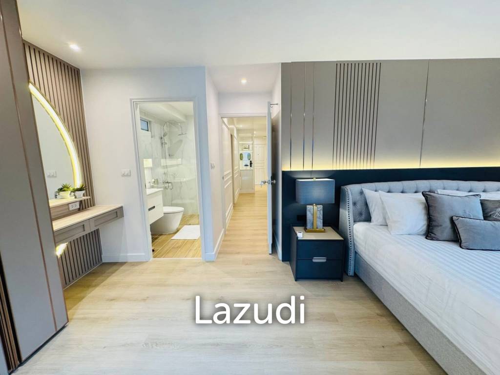 Chic 2BR Condo in Fortune Condo Town Bangkok