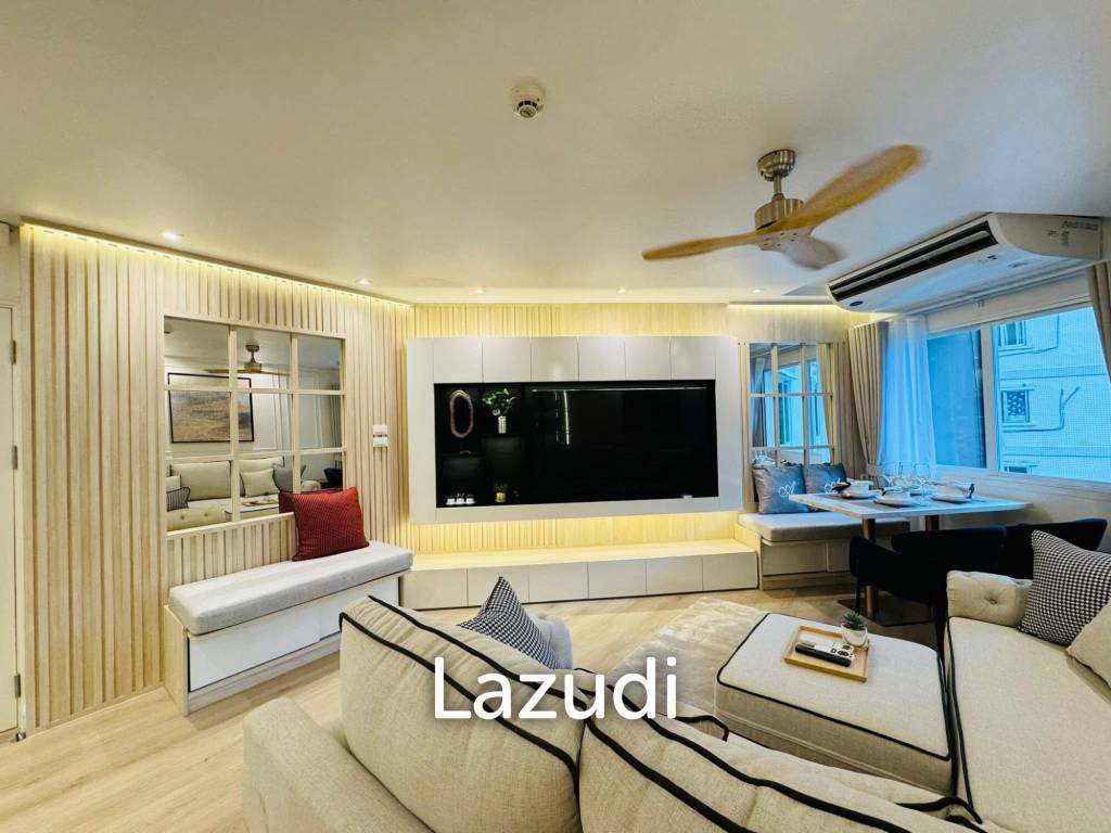 Chic 2BR Condo in Fortune Condo Town Bangkok