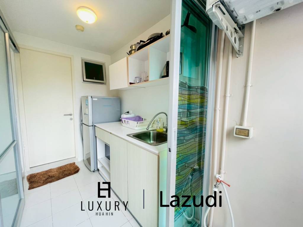 Baan Peang Ploen condo:  Studio condo for Sale walkable to the beach