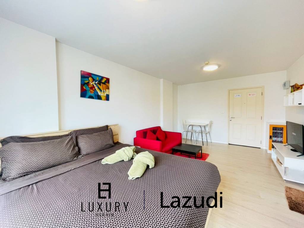 Baan Peang Ploen condo:  Studio condo for Sale walkable to the beach