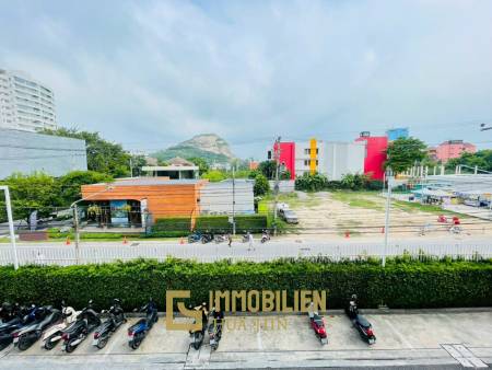 großer Gemeinschaftspool / Fitnessstudio / komplett möbliert