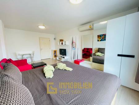 großer Gemeinschaftspool / Fitnessstudio / komplett möbliert