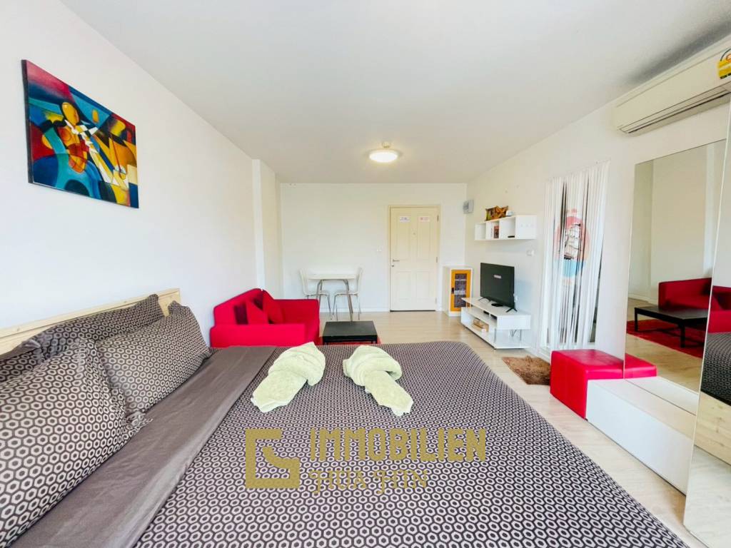 großer Gemeinschaftspool / Fitnessstudio / komplett möbliert