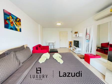 Baan Peang Ploen condo:  Studio condo for Sale walkable to the beach