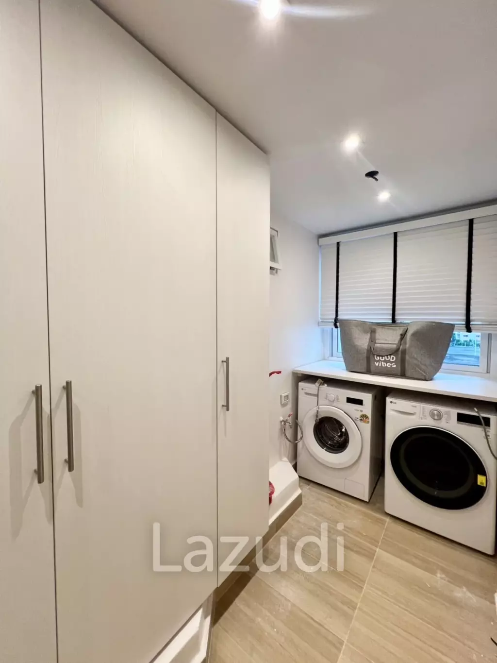 Fortune Condo Town: Spacious 2-Bedroom in Chong Nonsi
