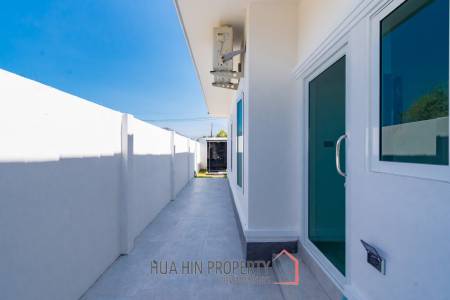 Luxurious 3-Bedroom Pool Villa in Hua Hin - ( UNDER CONSTRUCTION )