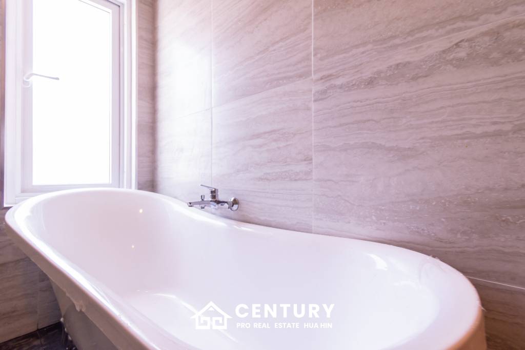 Luxurious 3-Bedroom Pool Villa in Hua Hin - ( UNDER CONSTRUCTION )