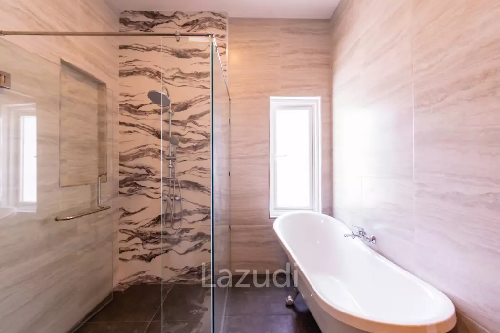Luxurious 3-Bedroom Pool Villa in Hua Hin - ( UNDER CONSTRUCTION )
