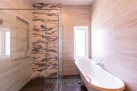 Luxurious 3-Bedroom Pool Villa in Hua Hin - ( UNDER CONSTRUCTION )