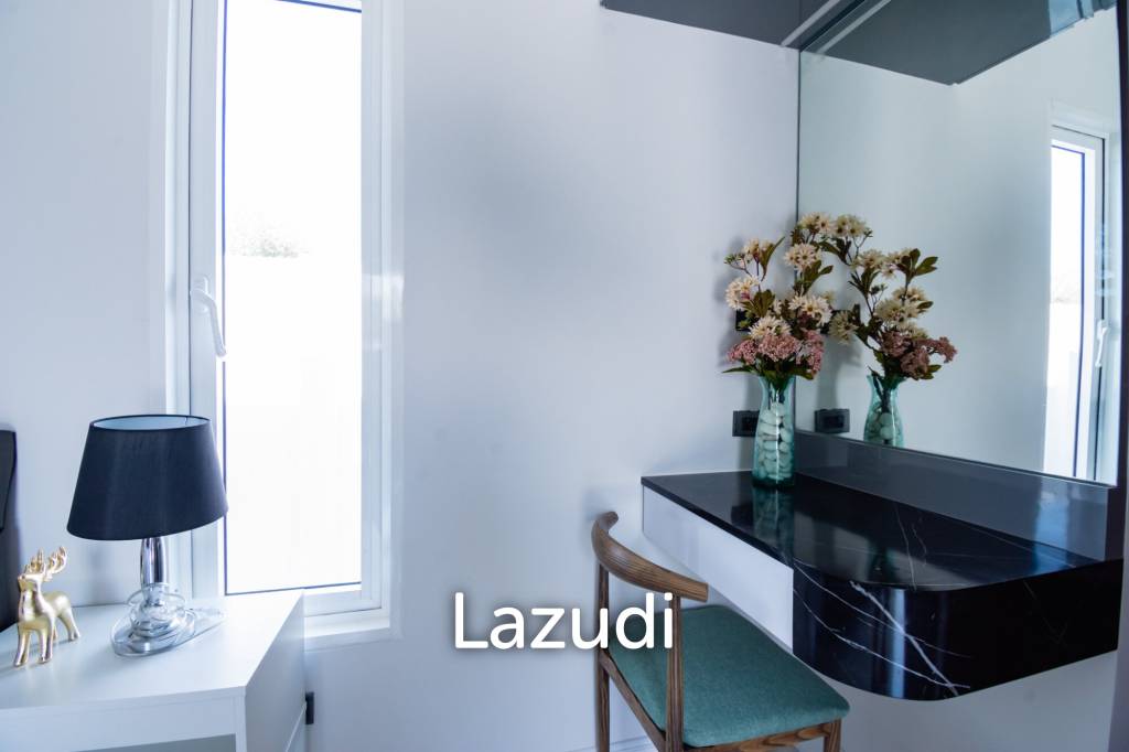 602 ตร.ม 3 เตียง 3 อาบน้ำ วิลล่า For ขาย