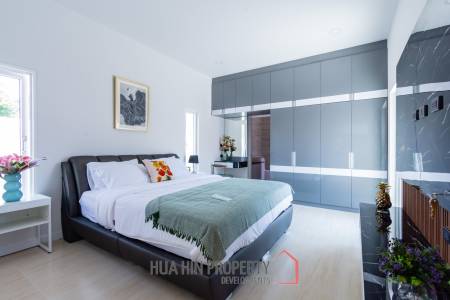 Luxurious 3-Bedroom Pool Villa in Hua Hin - ( UNDER CONSTRUCTION )