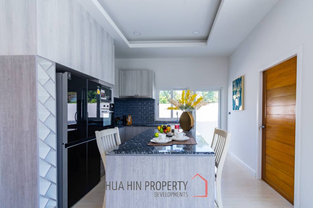 Luxurious 3-Bedroom Pool Villa in Hua Hin - ( UNDER CONSTRUCTION )