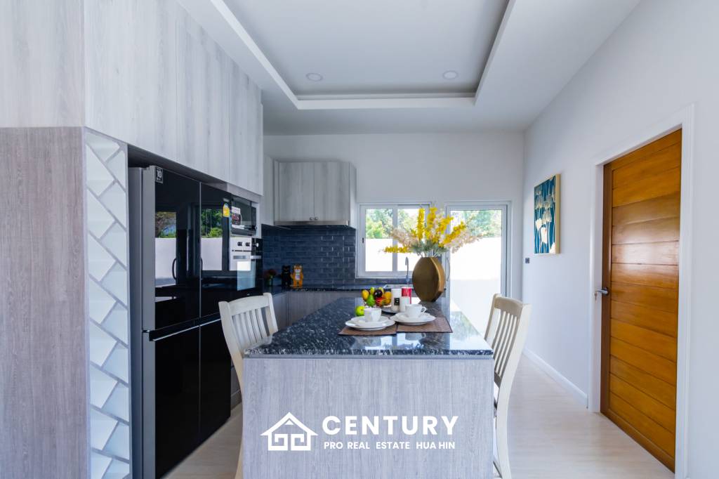 Luxurious 3-Bedroom Pool Villa in Hua Hin - ( UNDER CONSTRUCTION )