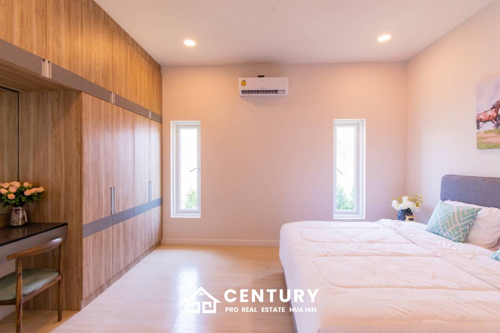 Luxurious 3-Bedroom Pool Villa in Hua Hin - ( UNDER CONSTRUCTION )