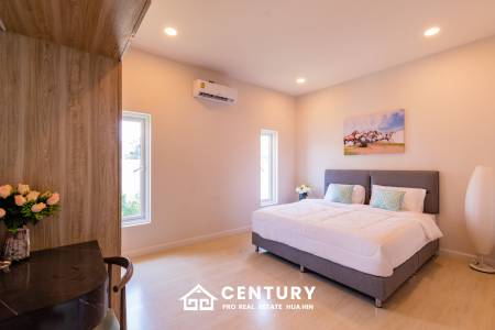 Luxurious 3-Bedroom Pool Villa in Hua Hin - ( UNDER CONSTRUCTION )