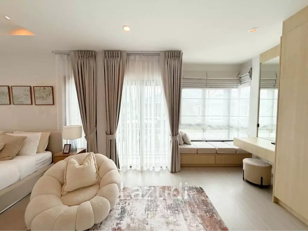2-Storey 4-Bedroom House for Rent at Supalai Lake Ville in Koh Kaew