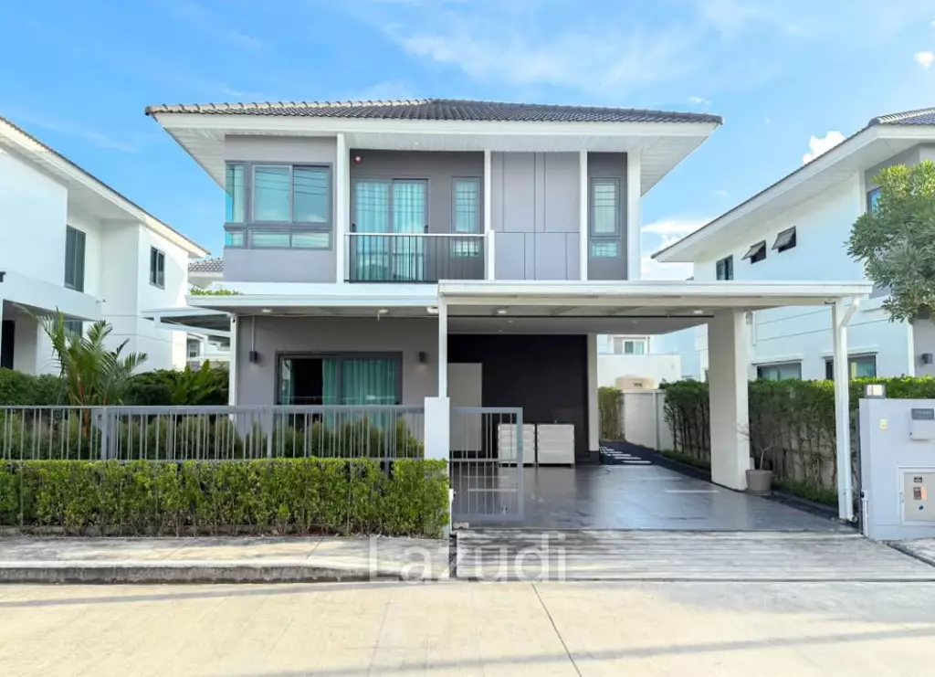2-Storey 4-Bedroom House for Rent at Supalai Lake Ville in Koh Kaew
