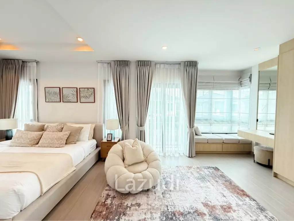2-Storey 4-Bedroom House for Rent at Supalai Lake Ville in Koh Kaew