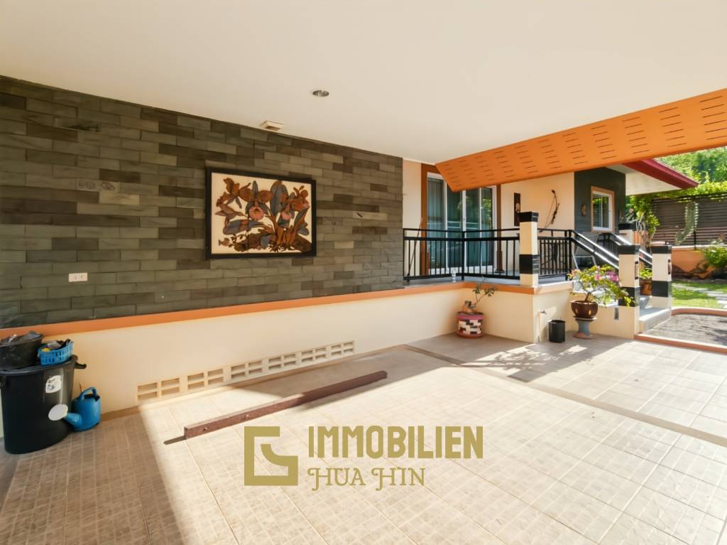 Bergblick / 420 qm Grundstück / 230 qm Wohnfläche