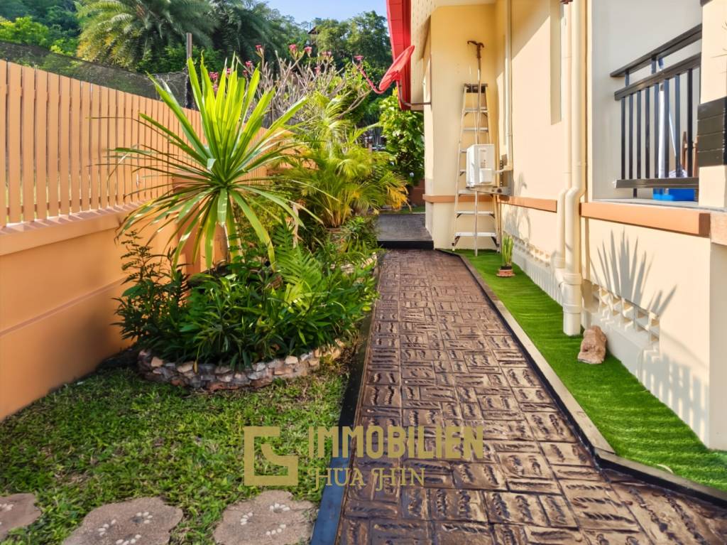 Bergblick / 420 qm Grundstück / 230 qm Wohnfläche