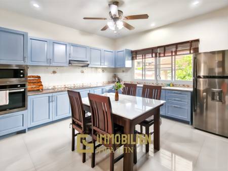 Bergblick / 420 qm Grundstück / 230 qm Wohnfläche