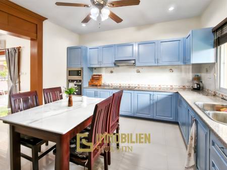 Bergblick / 420 qm Grundstück / 230 qm Wohnfläche