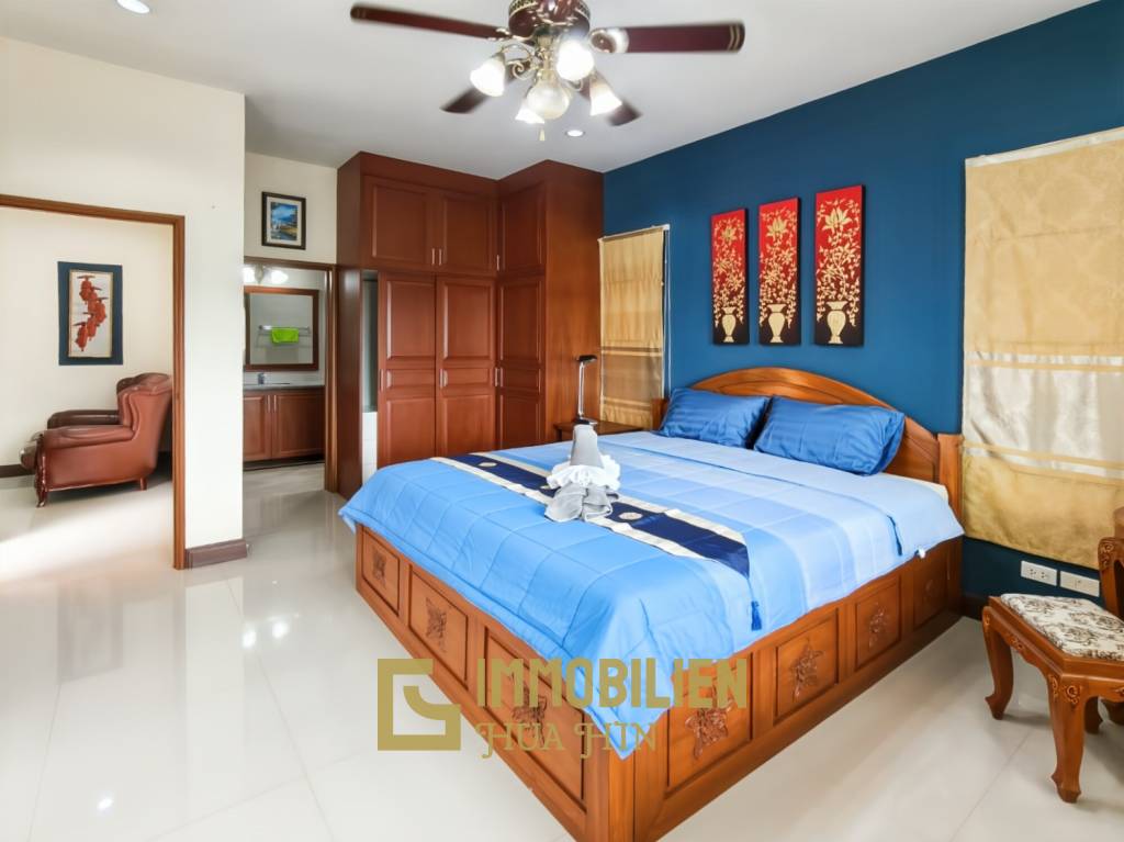 Bergblick / 420 qm Grundstück / 230 qm Wohnfläche