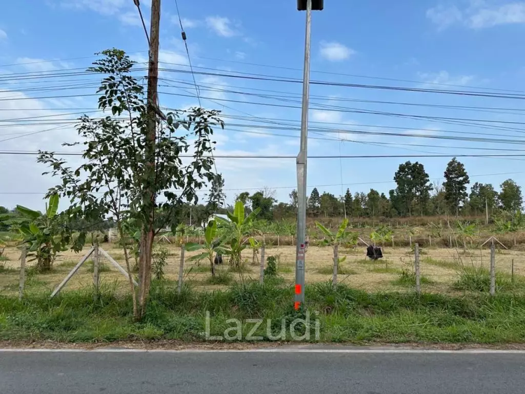 1 Rai Land For Sale with Mountain View at Mae Rim