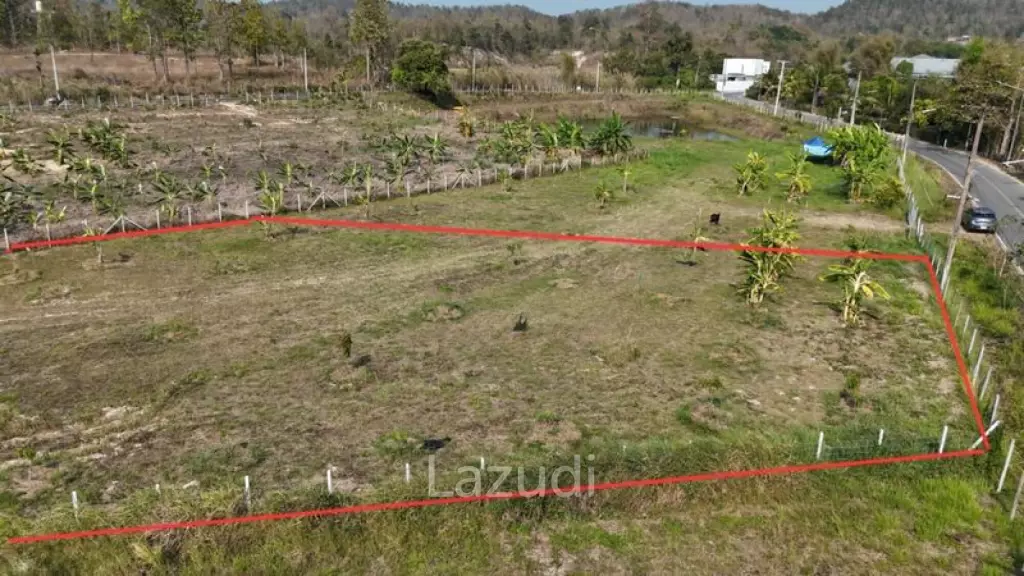 1 Rai Land For Sale with Mountain View at Mae Rim