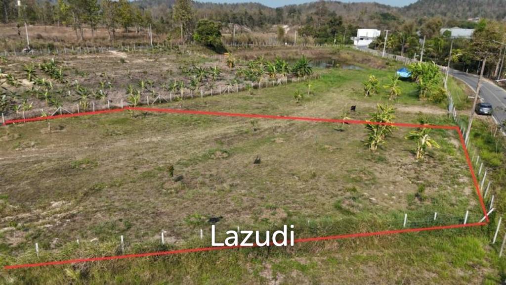 1 Rai Land For Sale with Mountain View at Mae Rim