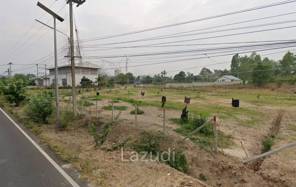 1 Rai Land For Sale with Mountain View at Mae Rim