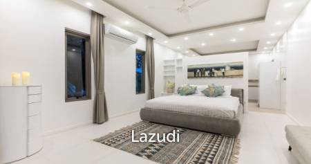Luxury 7 Bedrooms Villa with Ocean View in Bo Phut