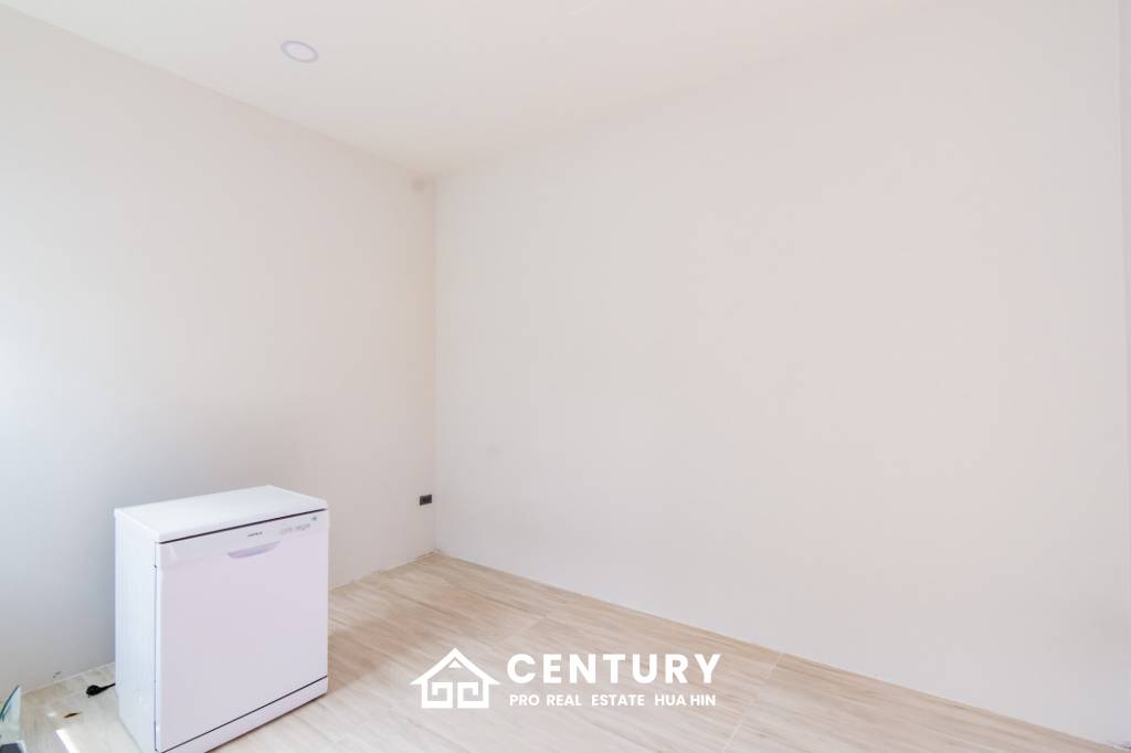 262 ตร.ม 3 เตียง 2 อาบน้ำ วิลล่า For ขาย