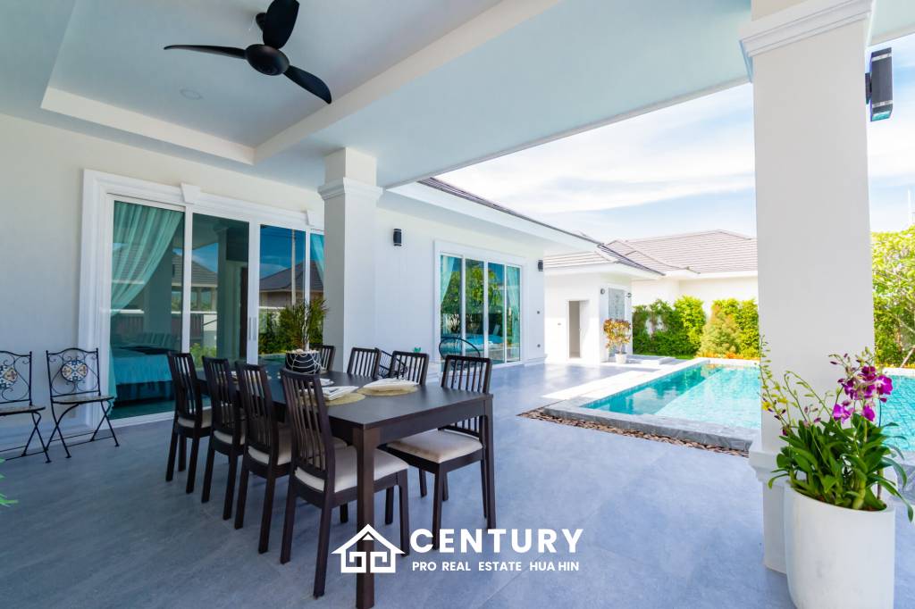 262 ตร.ม 3 เตียง 2 อาบน้ำ วิลล่า For ขาย