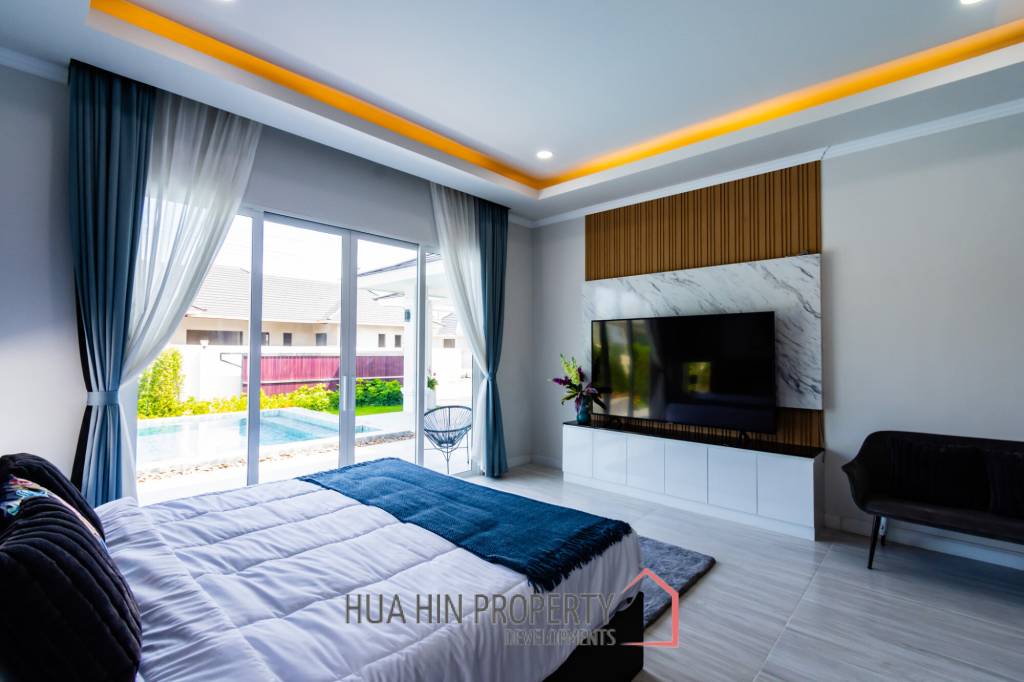 Modern Luxury Villa with Pool in Hua Hin