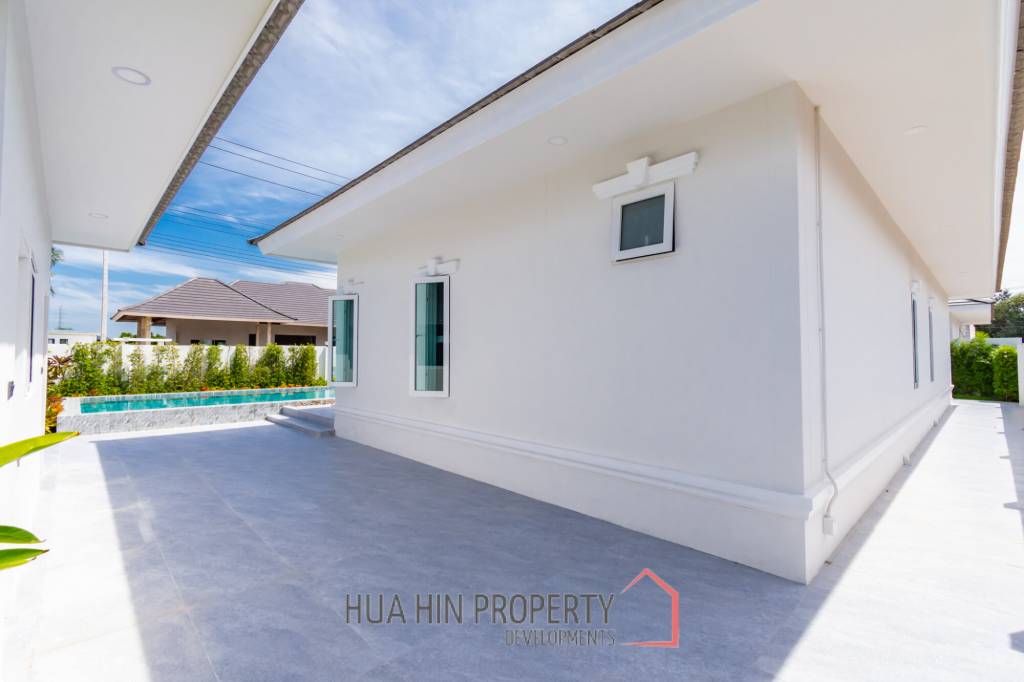 Modern Luxury Villa with Pool in Hua Hin