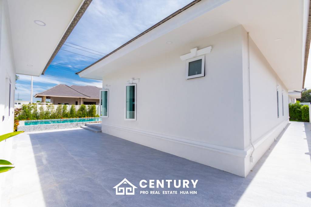 262 ตร.ม 3 เตียง 2 อาบน้ำ วิลล่า For ขาย