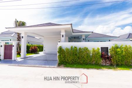 Modern Luxury Villa with Pool in Hua Hin