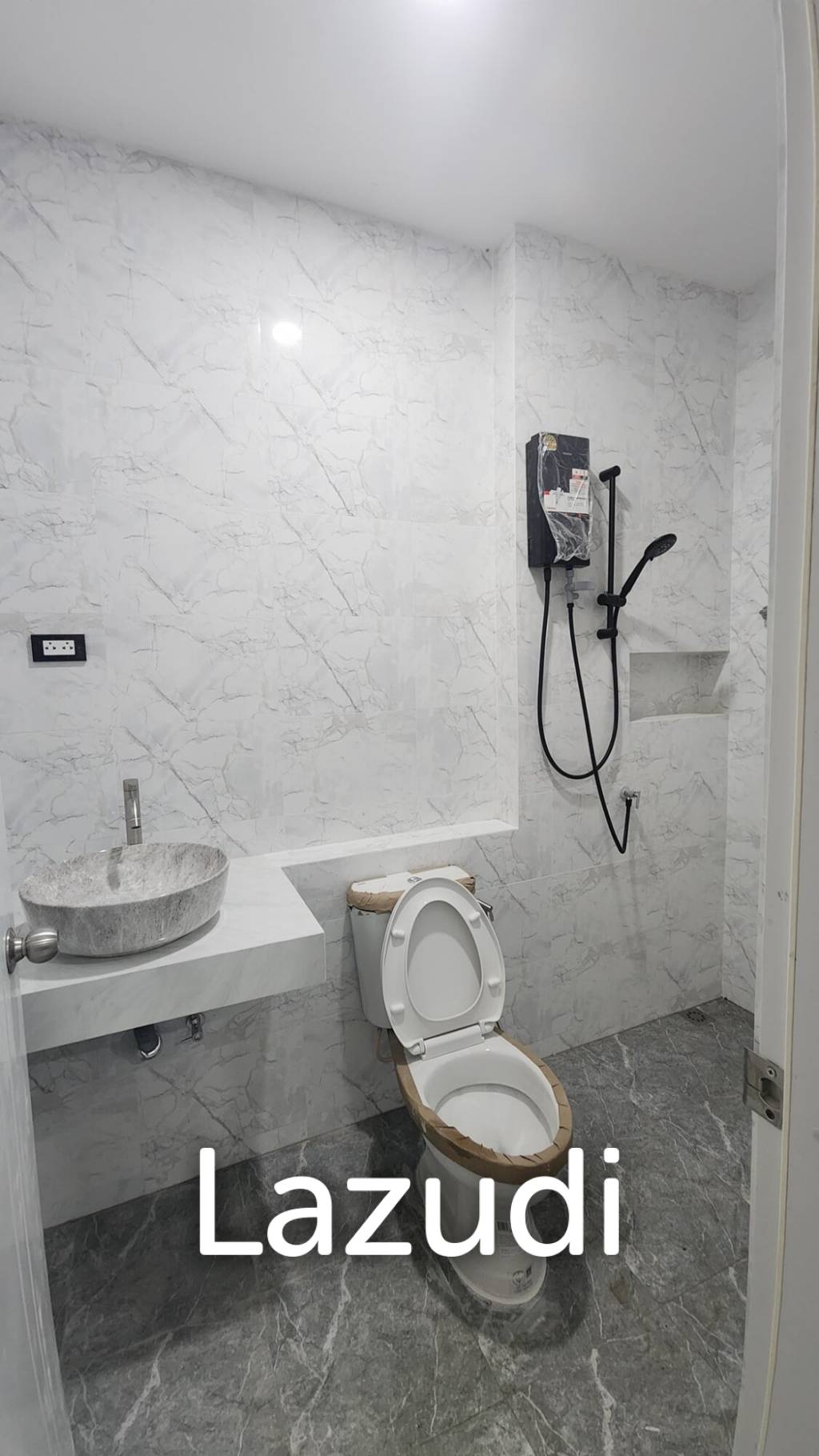 3-Bedroom Detached House in Mae Nam Soi 5