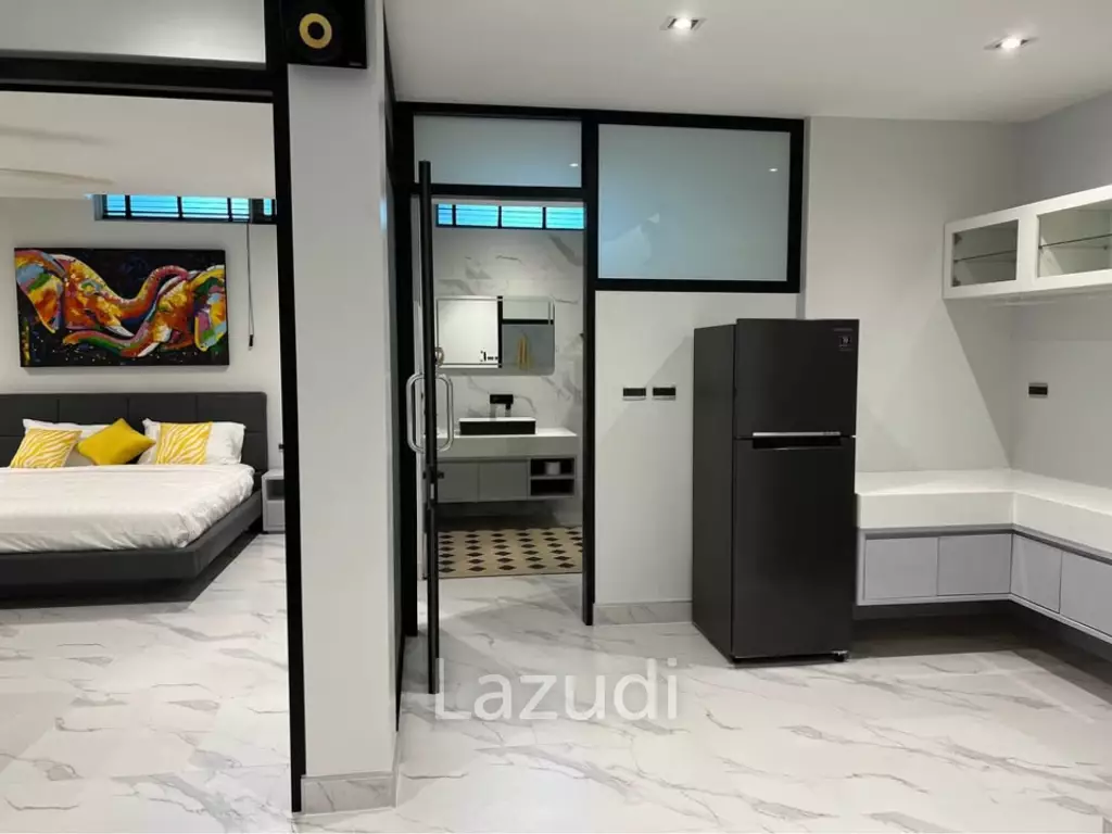 Modern 4-Beroom House for Rent In Soi Cherng Talay 2