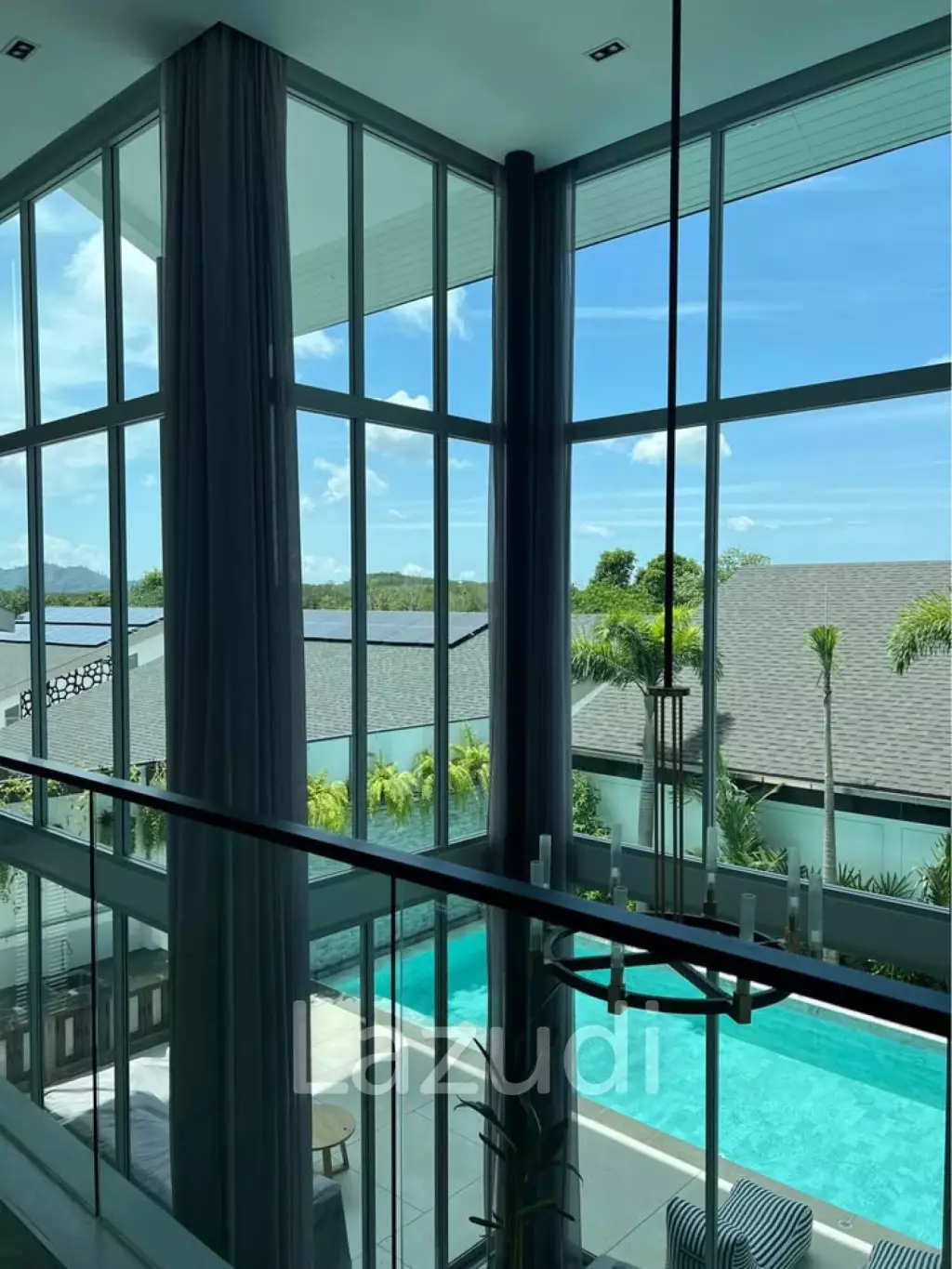 Modern 4-Beroom House for Rent In Soi Cherng Talay 2