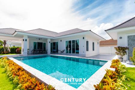 279 ตร.ม 3 เตียง 2 อาบน้ำ วิลล่า For ขาย