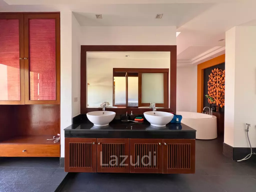5 Beds 6 Baths 500 SQ.M. Phutara Villa Pattaya