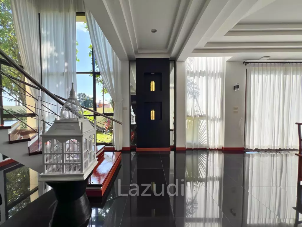 5 Beds 6 Baths 500 SQ.M. Phutara Villa Pattaya