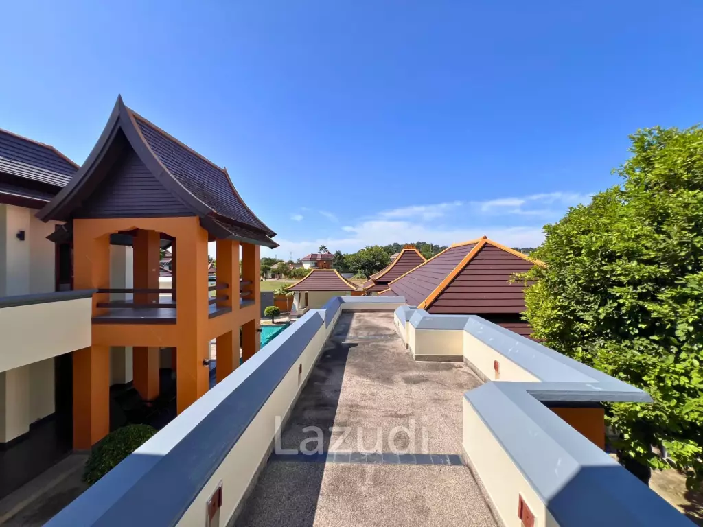 5 Beds 6 Baths 500 SQ.M. Phutara Villa Pattaya