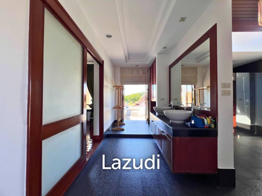 5 Beds 6 Baths 500 SQ.M. Phutara Villa Pattaya