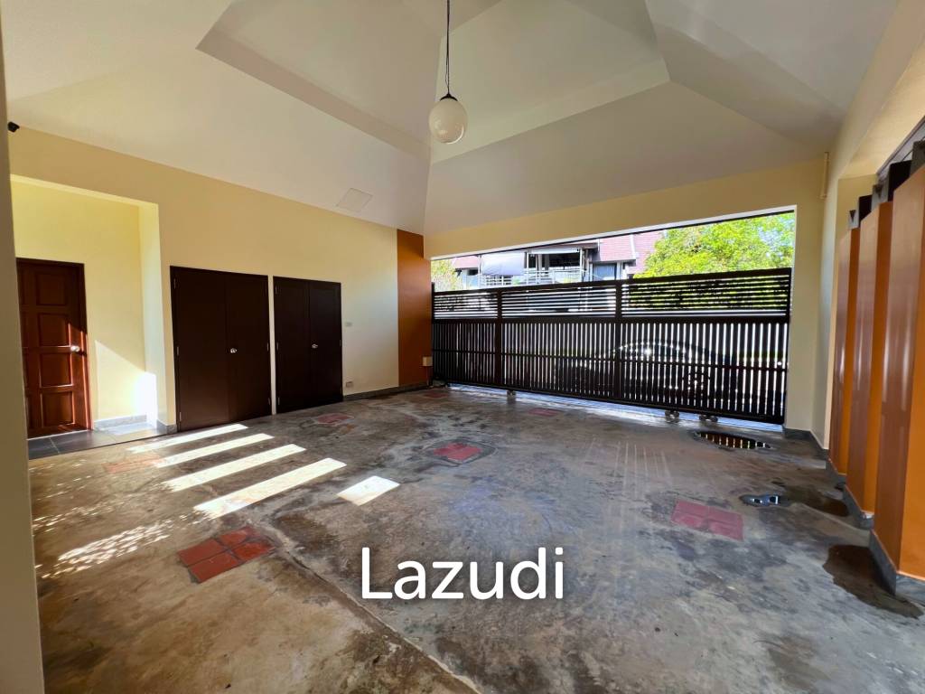 5 Beds 6 Baths 500 SQ.M. Phutara Villa Pattaya