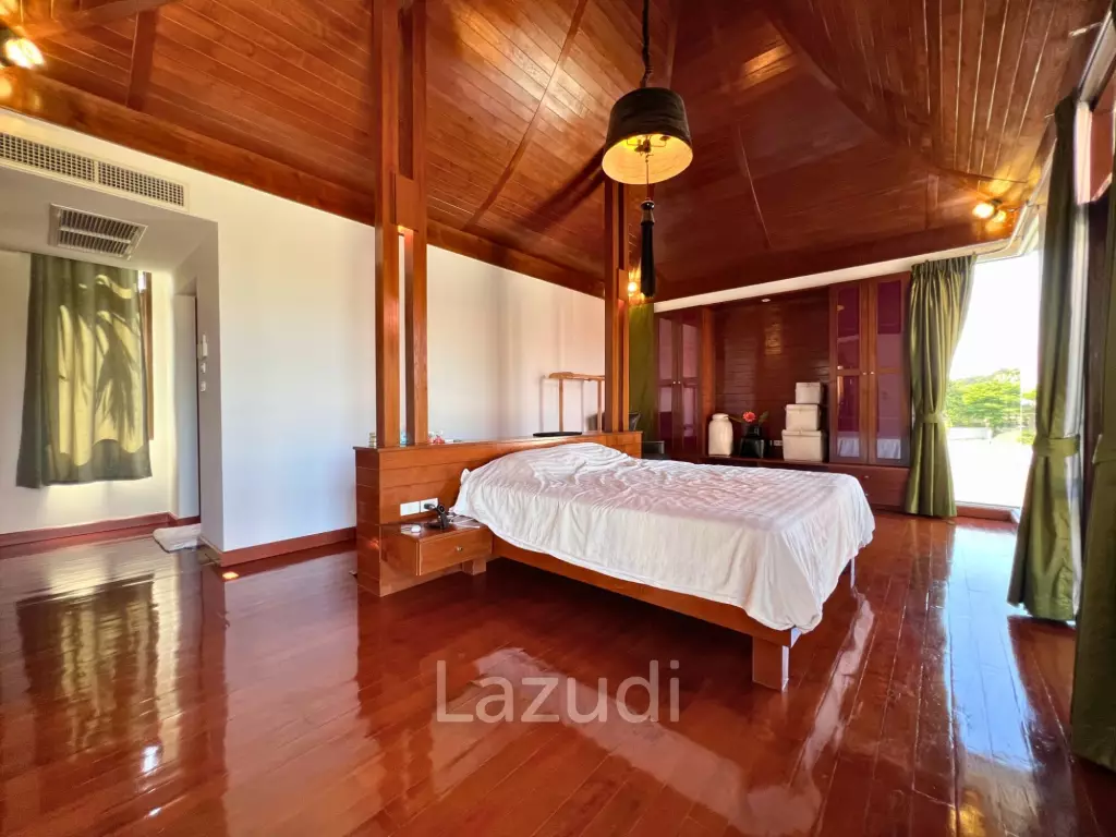 5 Beds 6 Baths 500 SQ.M. Phutara Villa Pattaya