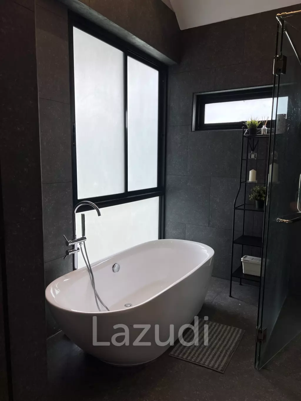 Modern 3-Bedroom Pool Villa for Sale in Bang Tao